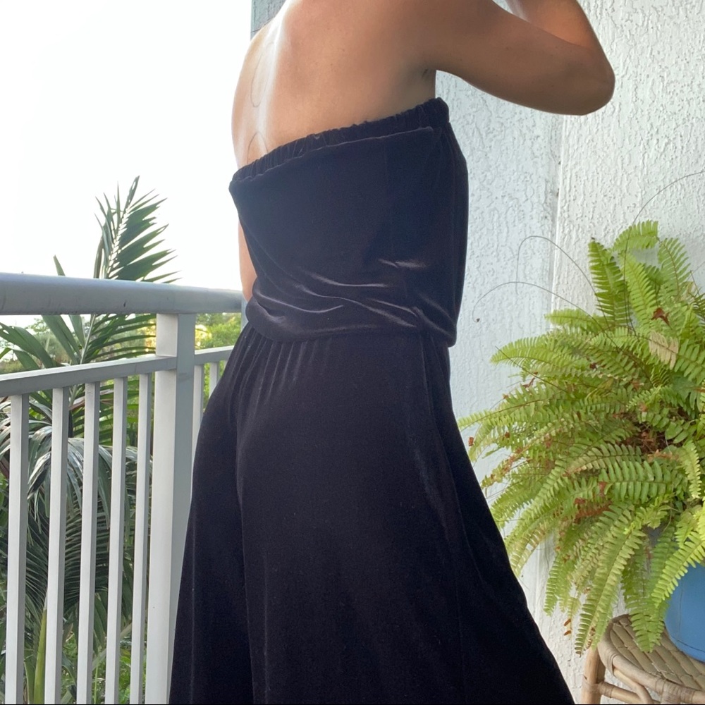 Black Velvet Strapless Jumpsuit - Picture 4 of 8